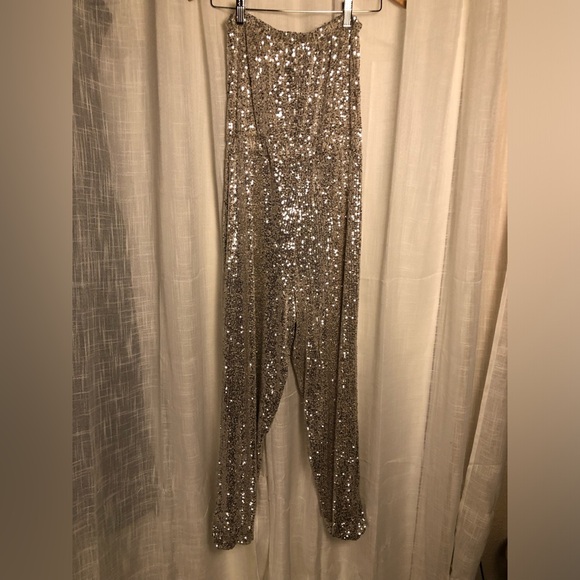 VENUS Sequin Jumpsuit White/Silver size Large NWOT - Picture 8 of 12